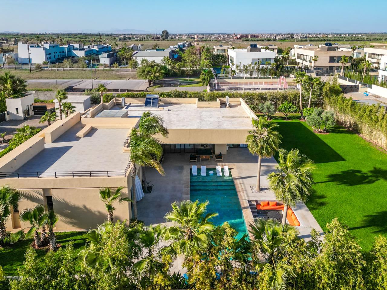 Villa Issa, grande piscine - photo 1